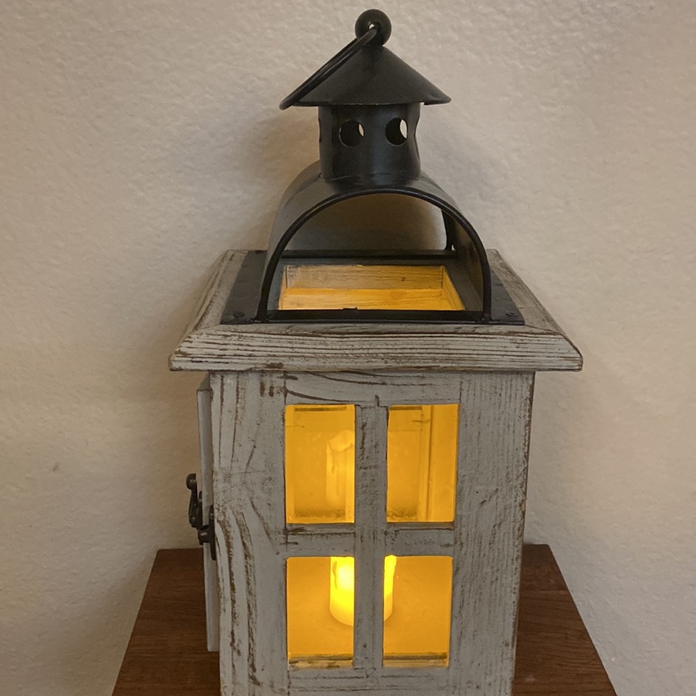 Vintage Wood & Metal & Glass Farmhouse Beach Style Lantern w LED Candle - Picture 12 of 12